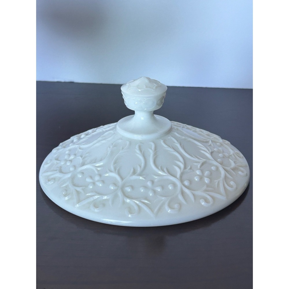 Fenton Milk Glass Silver Crest With Spanish Lace Footed Candy Box With Lid - Picture 3 of 14